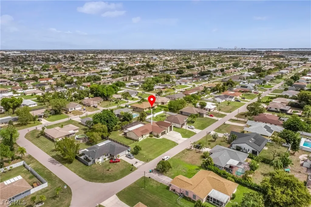 1209 SE 19th Street Cape Coral FL 33990