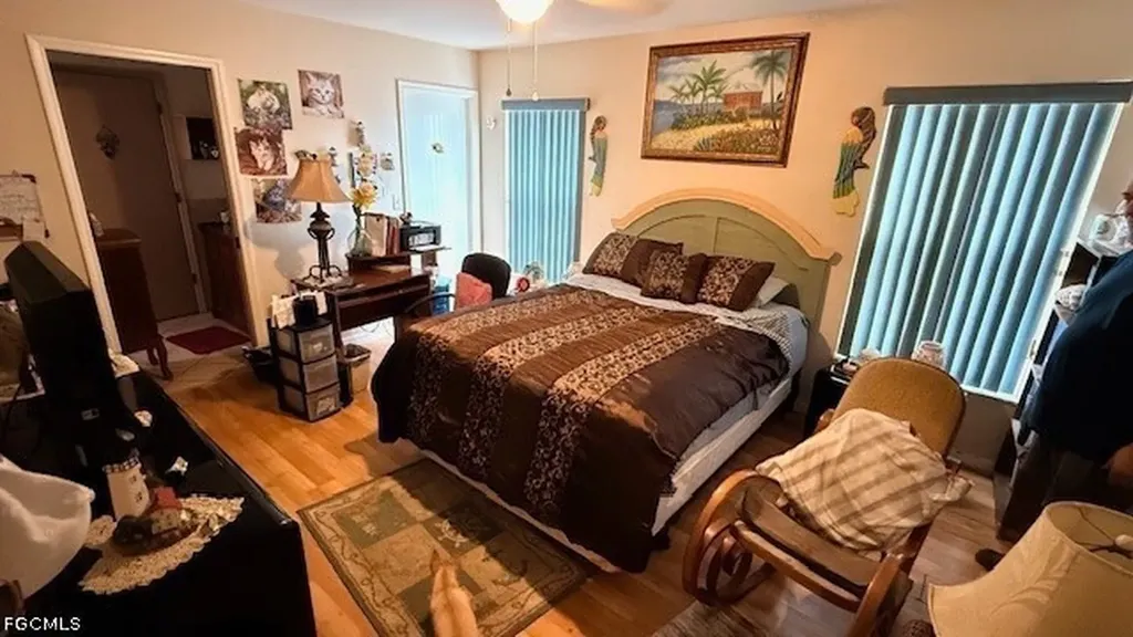 101 SE 43rd Lane Cape Coral FL 33904