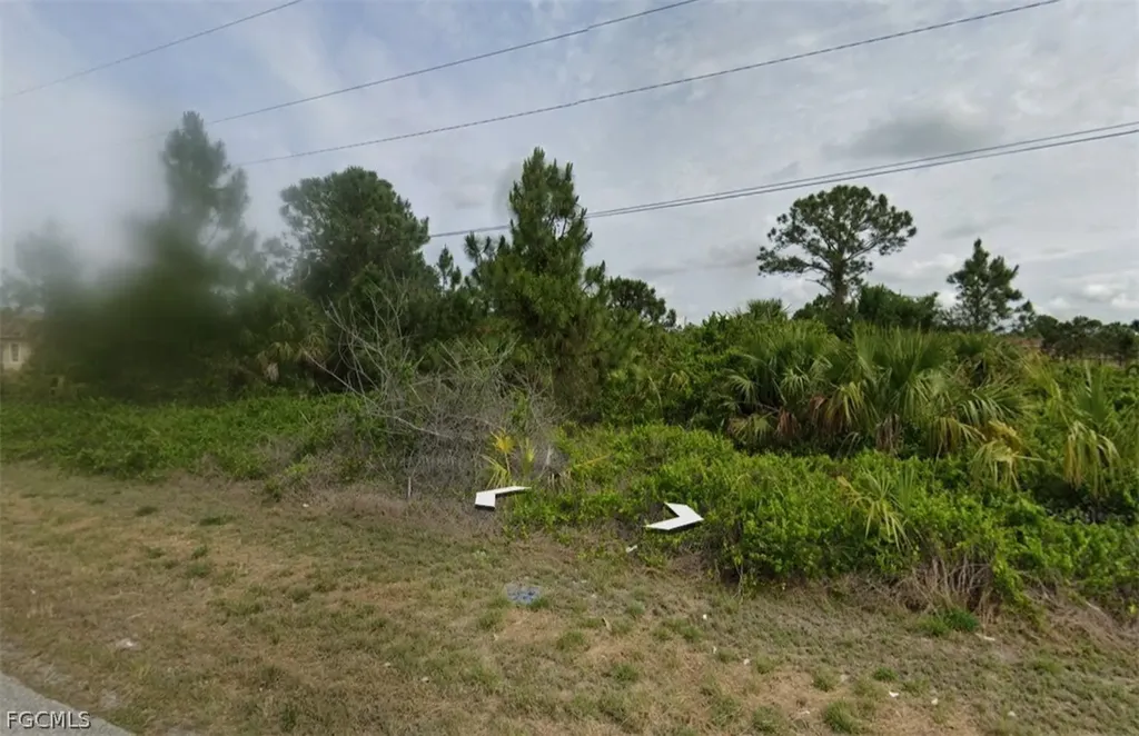 1219 Ermine Street E Lehigh Acres FL 33974
