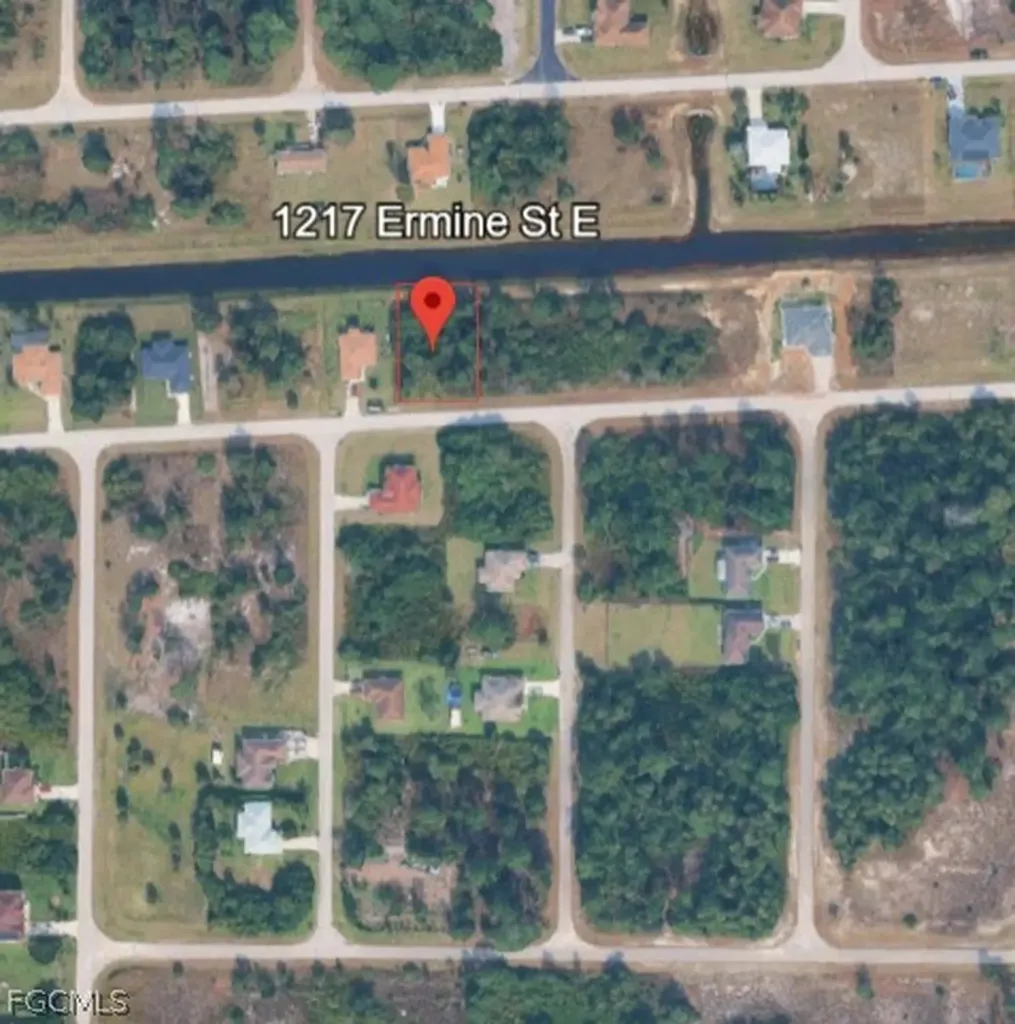 1217 Ermine Street E Lehigh Acres FL 33974