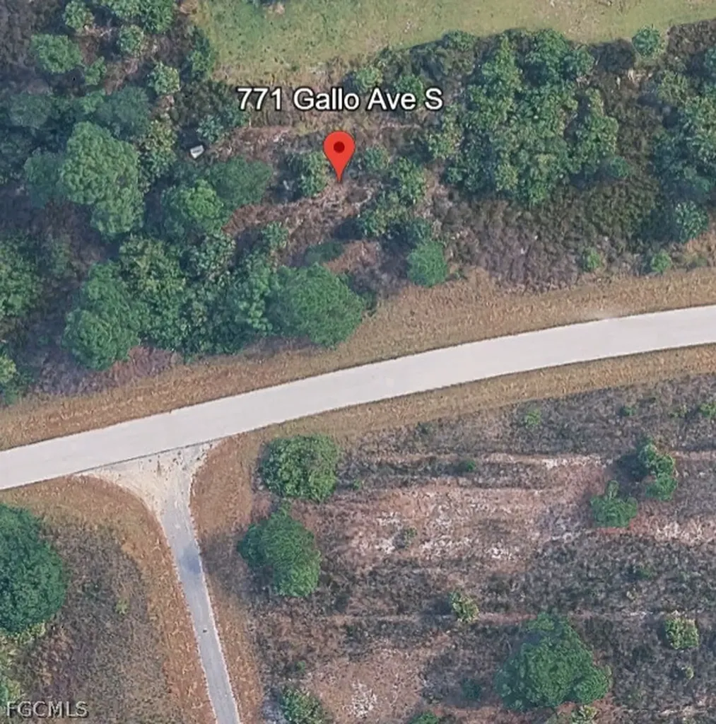771 Gallo Avenue S Lehigh Acres FL 33974