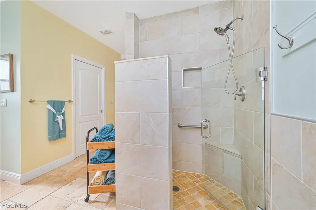 24680 Paradise Road Bonita Springs FL 34135