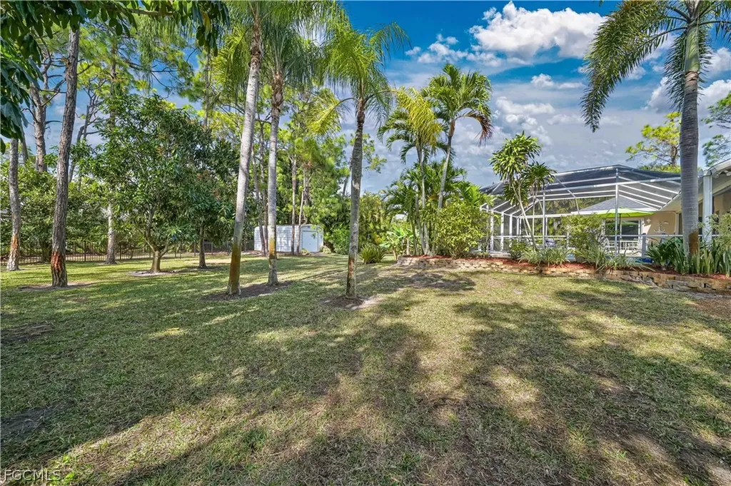 24680 Paradise Road Bonita Springs FL 34135