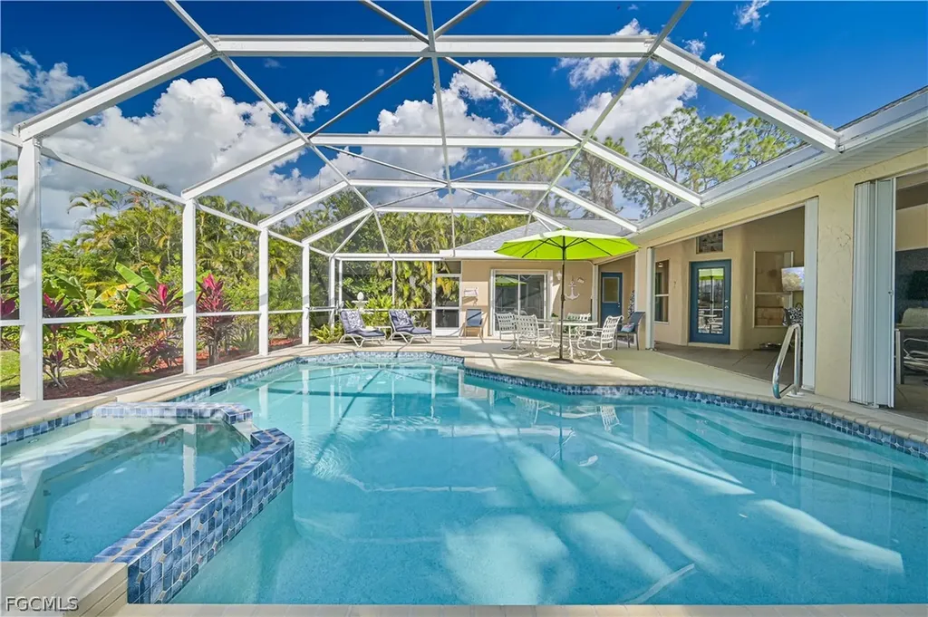 24680 Paradise Road Bonita Springs FL 34135