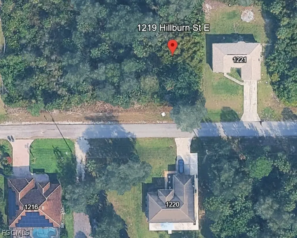 1219 Hillburn Street E Lehigh Acres FL 33974