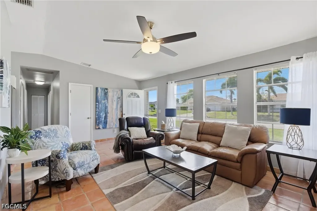 2115 NE 25th Street Cape Coral FL 33909
