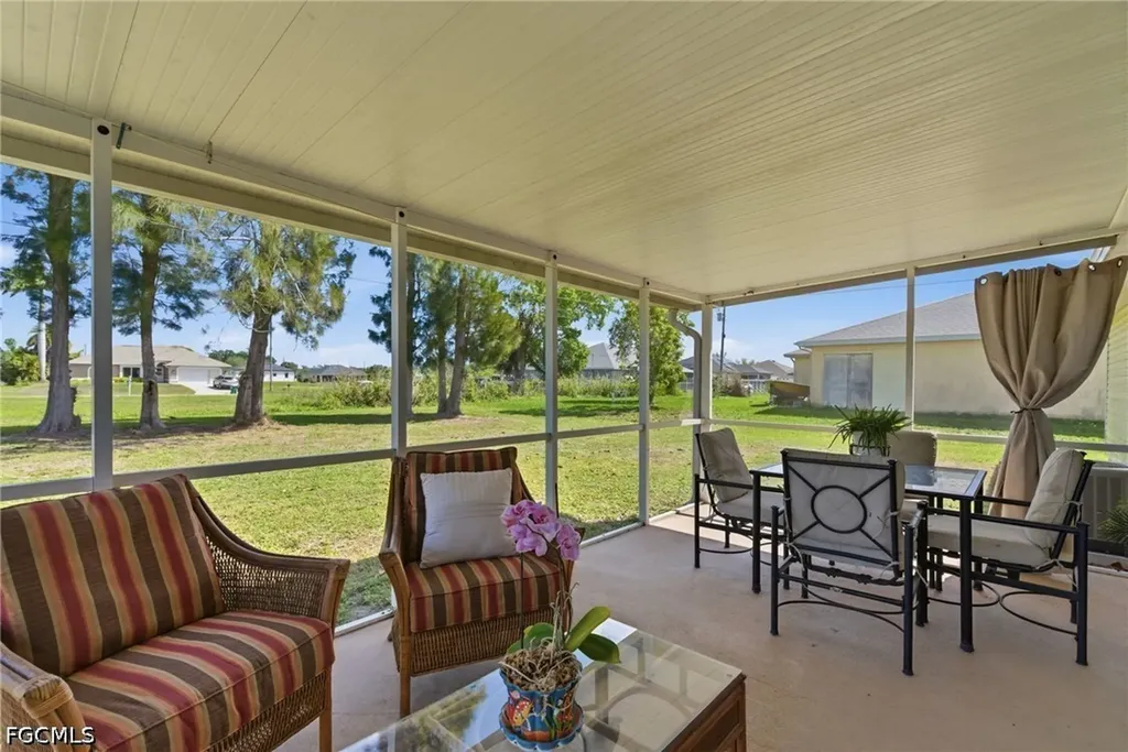 2115 NE 25th Street Cape Coral FL 33909