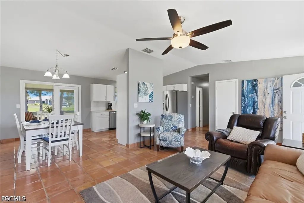 2115 NE 25th Street Cape Coral FL 33909