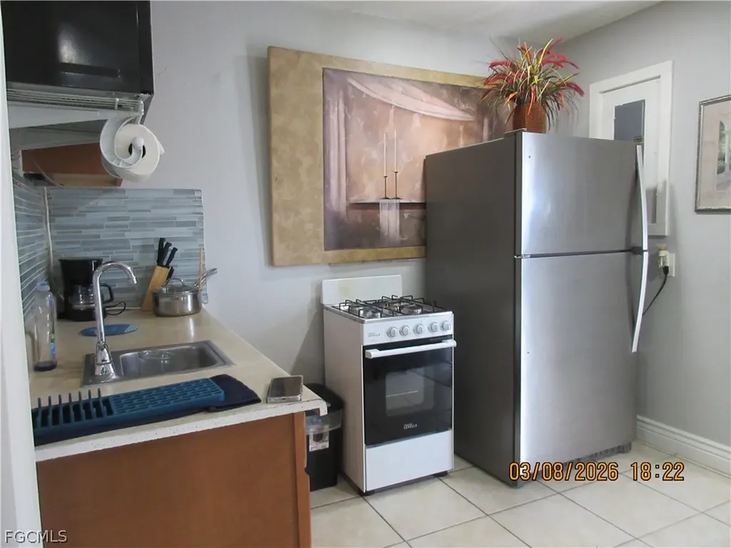 Cape Coral FL 33990