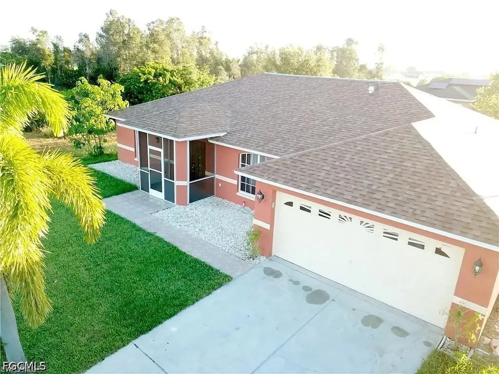 397 Pennfield Avenue Lehigh Acres FL 33974