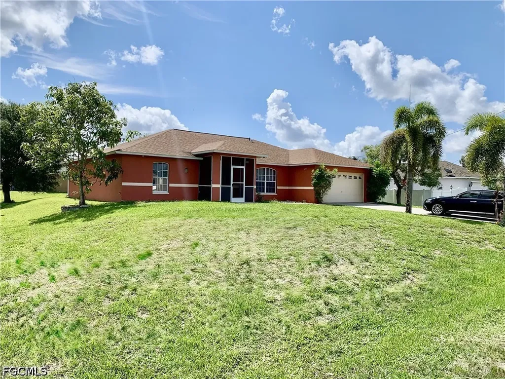 397 Pennfield Avenue Lehigh Acres FL 33974