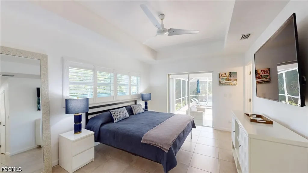 814 El Dorado Parkway E Cape Coral FL 33904