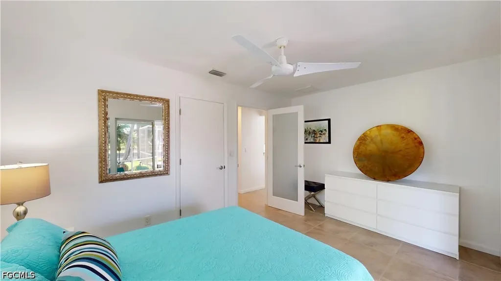 814 El Dorado Parkway E Cape Coral FL 33904