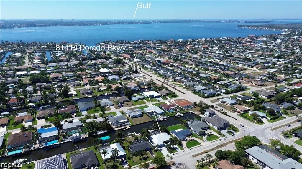 814 El Dorado Parkway E Cape Coral FL 33904