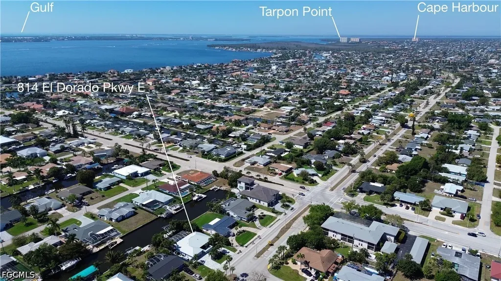 814 El Dorado Parkway E Cape Coral FL 33904