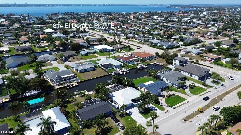 814 El Dorado Parkway E Cape Coral FL 33904