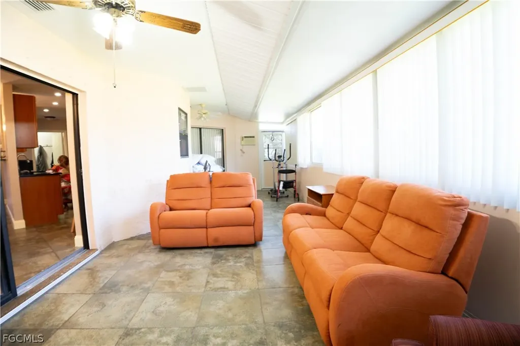 125 Sebring Circle Lehigh Acres FL 33936