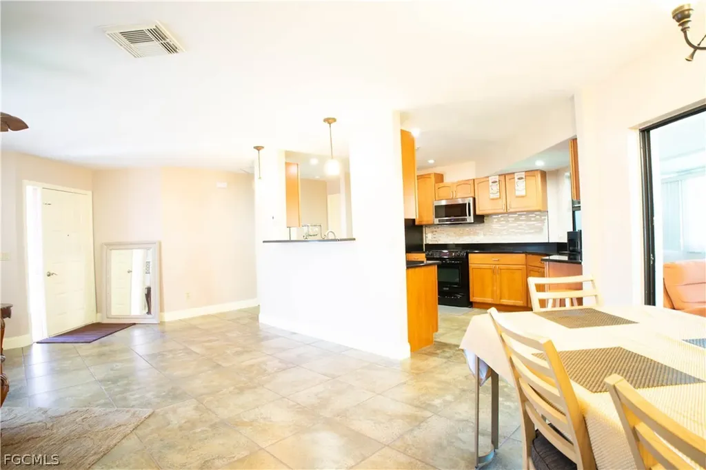 125 Sebring Circle Lehigh Acres FL 33936