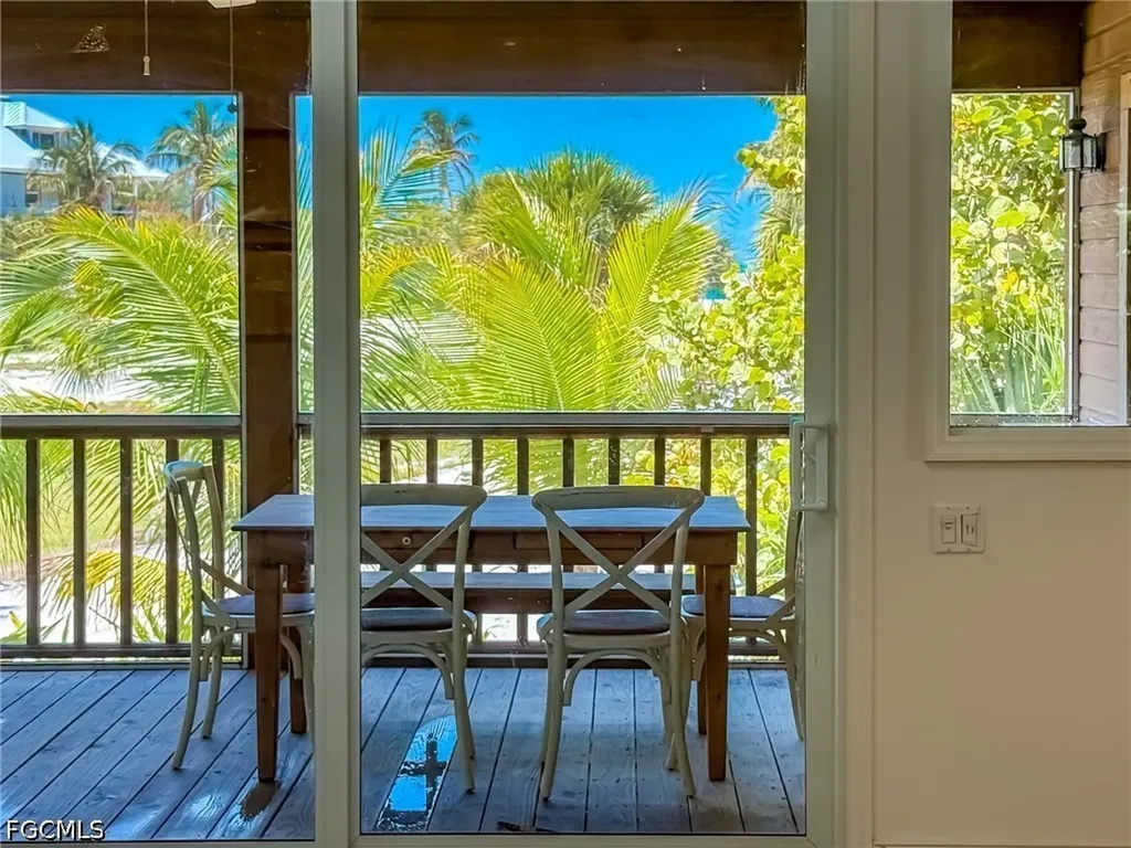 211 White Pelican Drive Upper Captiva FL 33924
