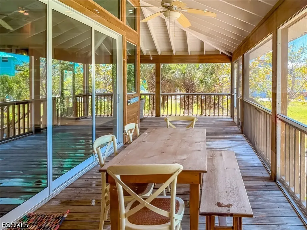 211 White Pelican Drive Upper Captiva FL 33924