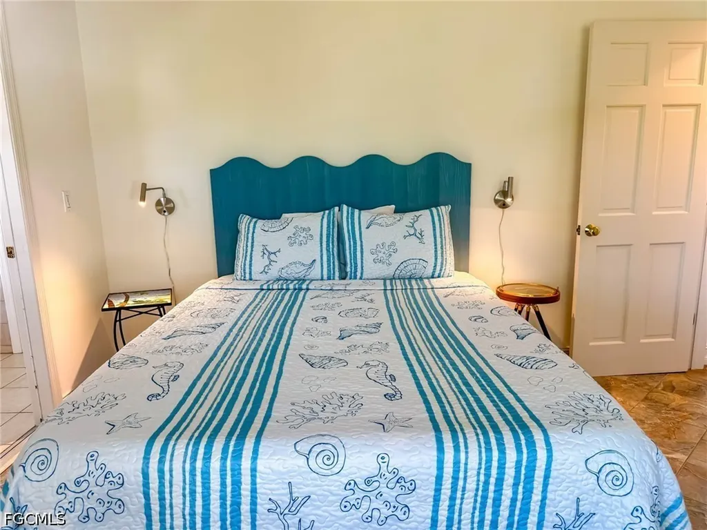 211 White Pelican Drive Upper Captiva FL 33924