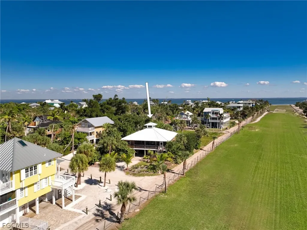 211 White Pelican Drive Upper Captiva FL 33924