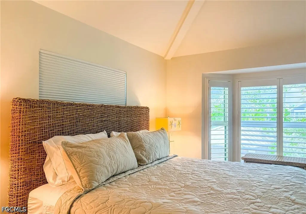 211 White Pelican Drive Upper Captiva FL 33924