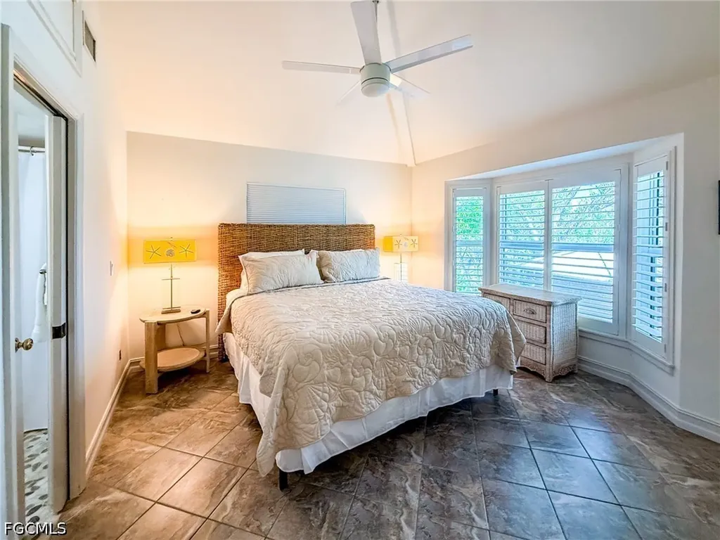211 White Pelican Drive Upper Captiva FL 33924