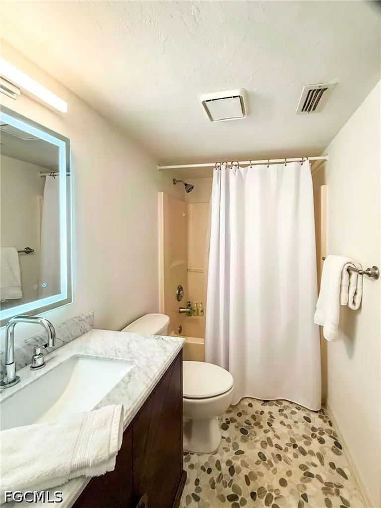 211 White Pelican Drive Upper Captiva FL 33924