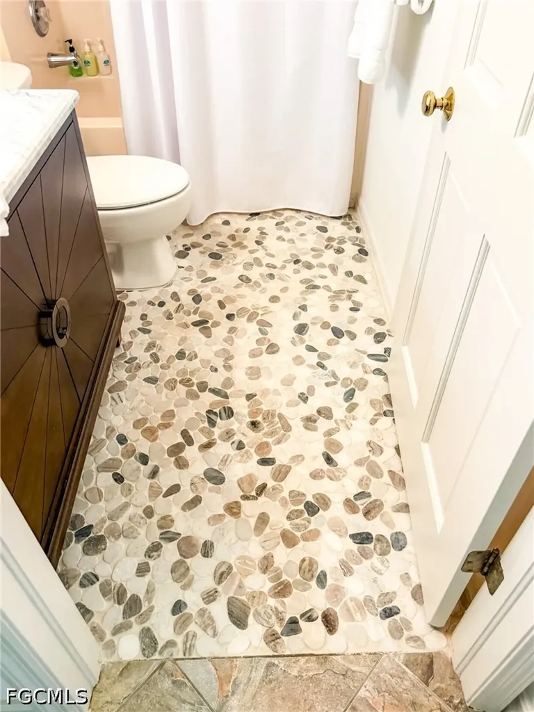 211 White Pelican Drive Upper Captiva FL 33924