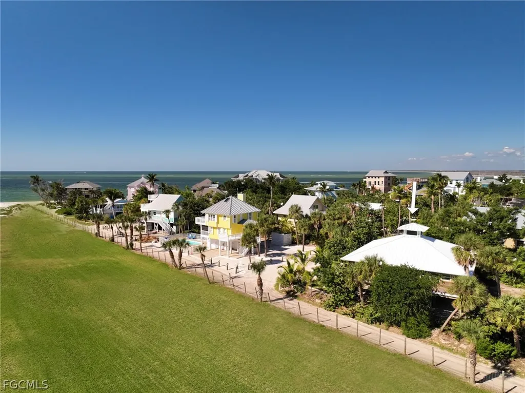 211 White Pelican Drive Upper Captiva FL 33924