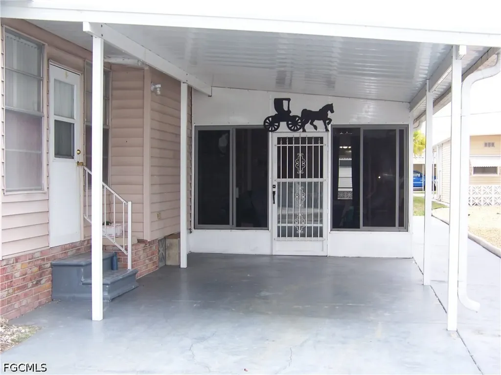 213 Brandywine Lane North Fort Myers FL 33917