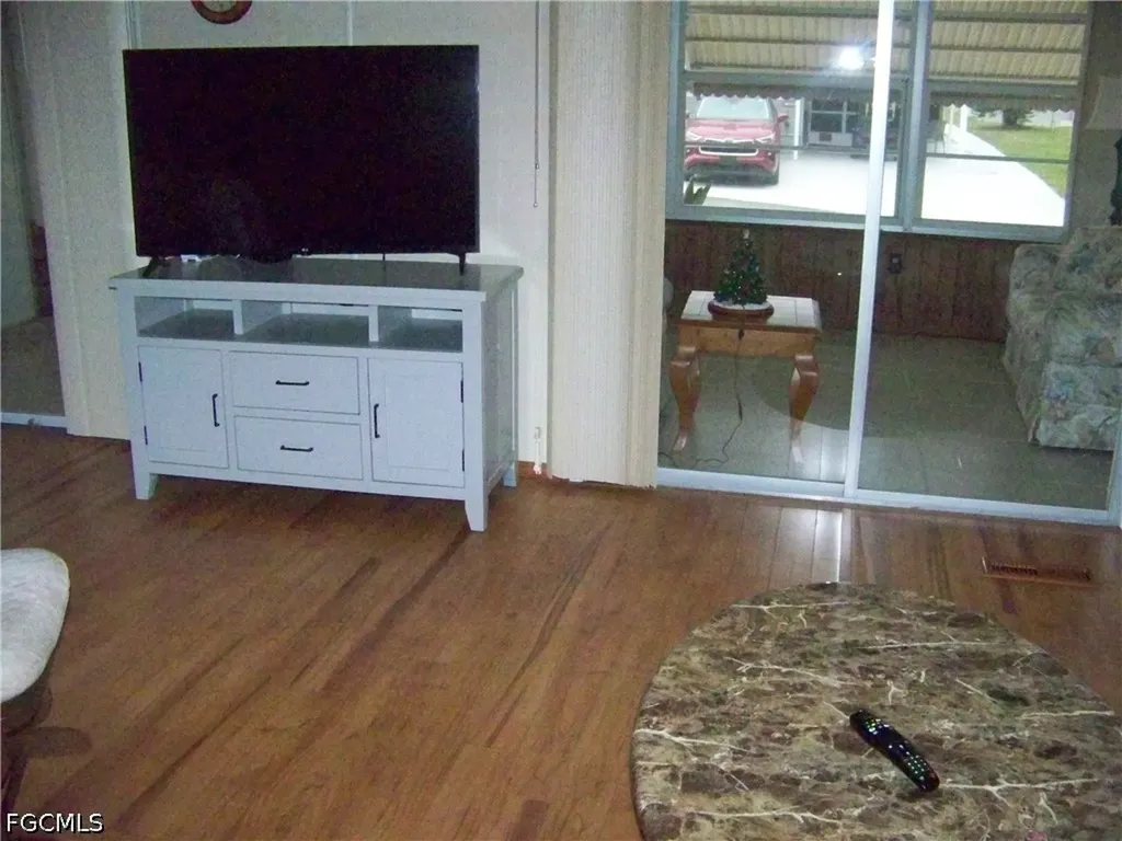 213 Brandywine Lane North Fort Myers FL 33917