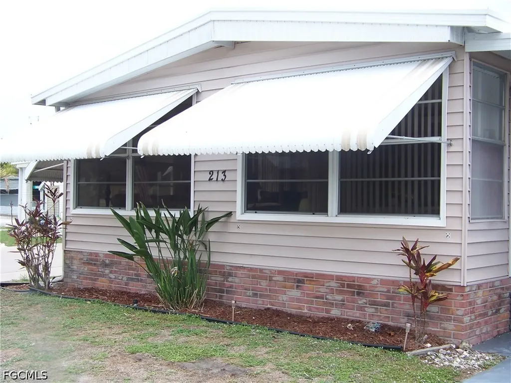 213 Brandywine Lane North Fort Myers FL 33917