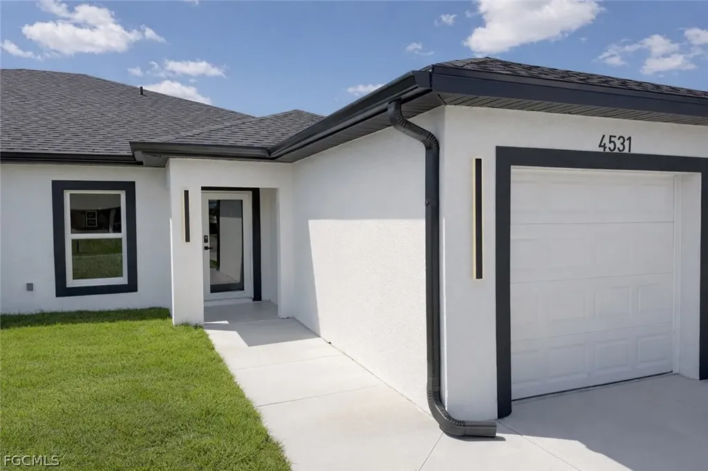 4529 18th Street SW Lehigh Acres FL 33973