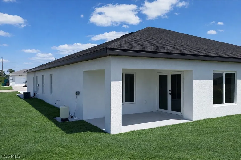 4529 18th Street SW Lehigh Acres FL 33973