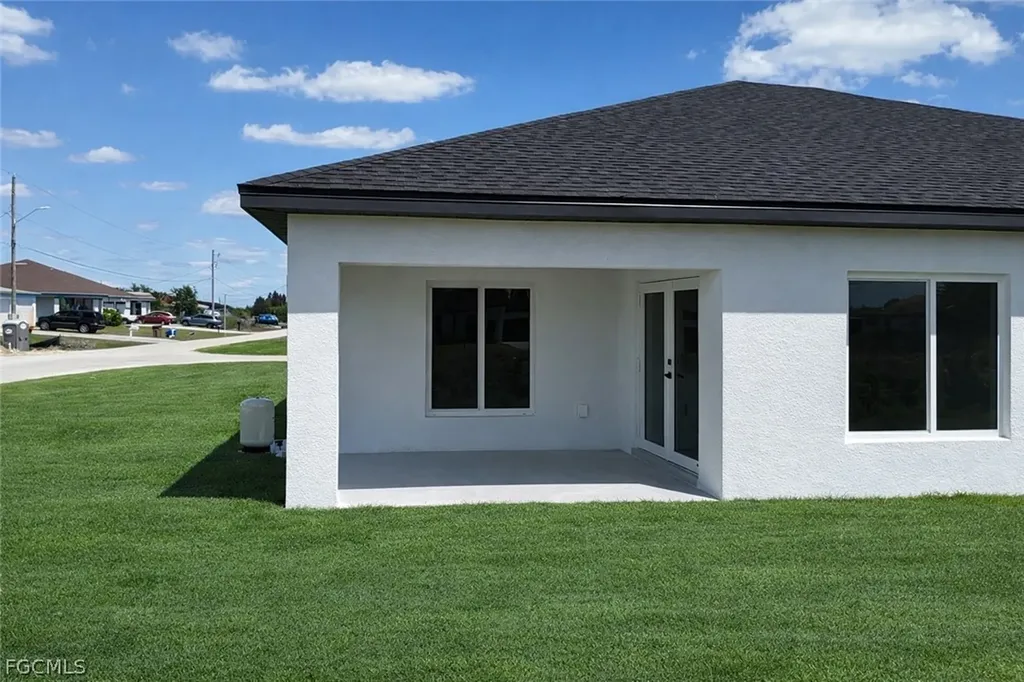 4529 18th Street SW Lehigh Acres FL 33973