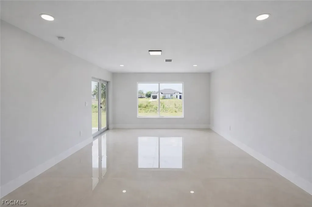 4529 18th Street SW Lehigh Acres FL 33973
