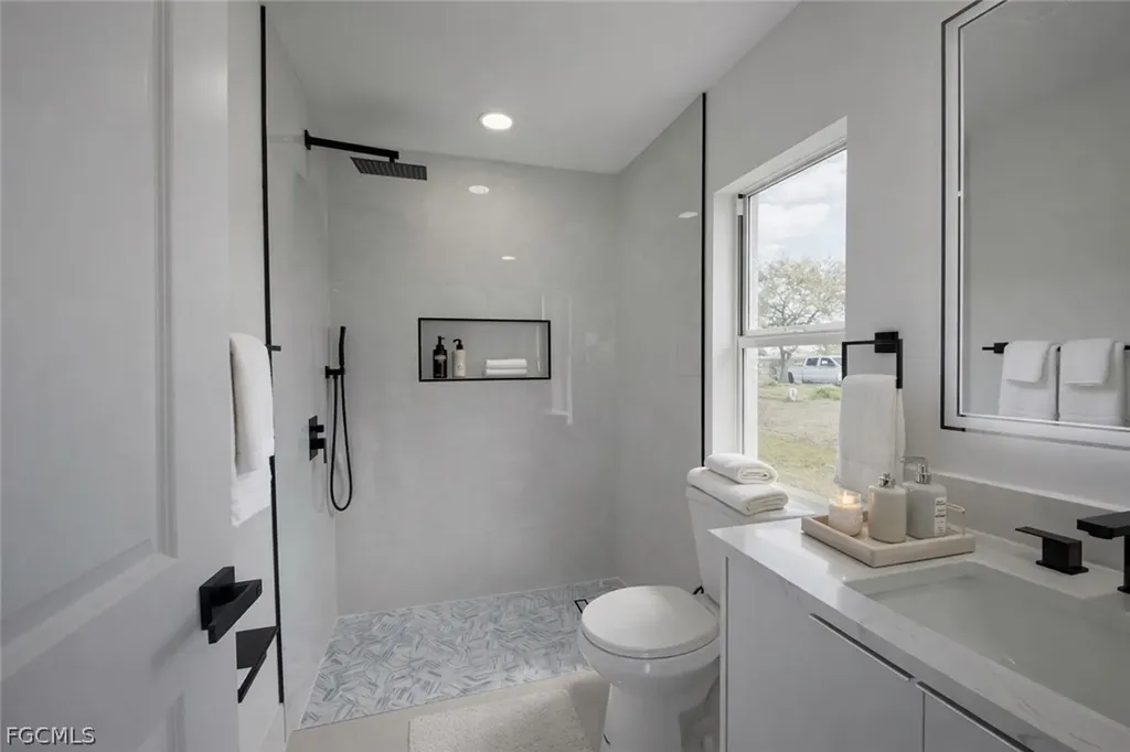 4529 18th Street SW Lehigh Acres FL 33973