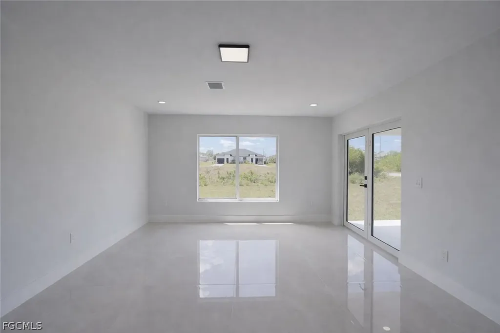 4529 18th Street SW Lehigh Acres FL 33973