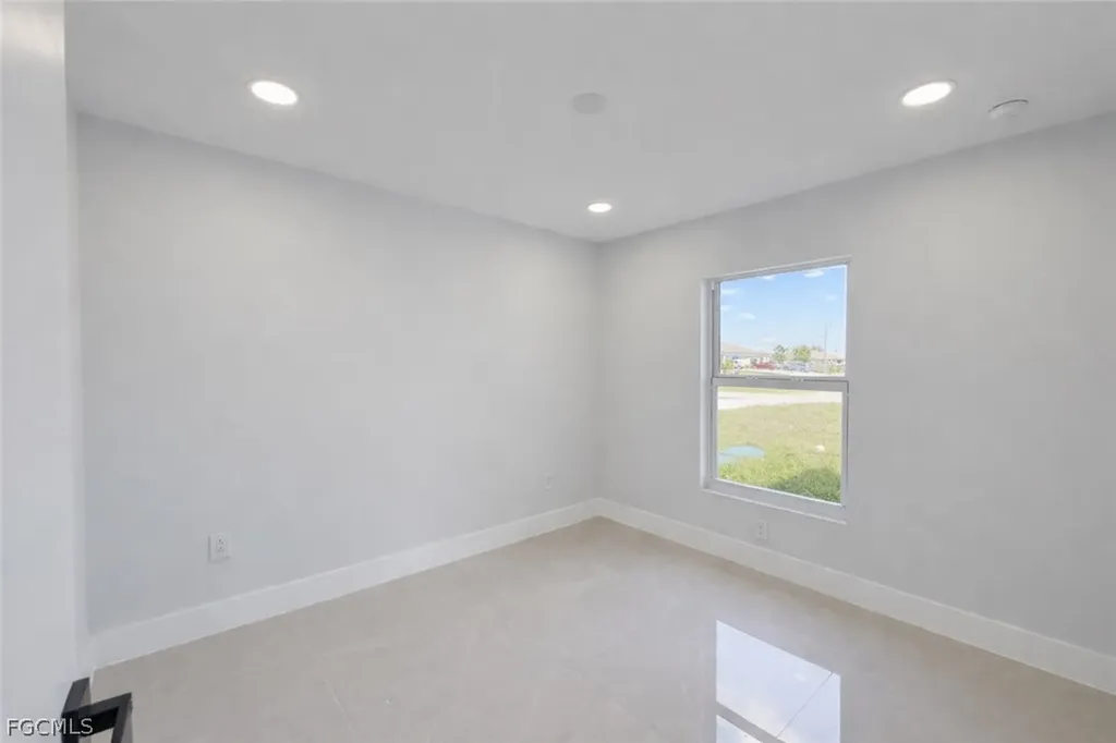 4529 18th Street SW Lehigh Acres FL 33973