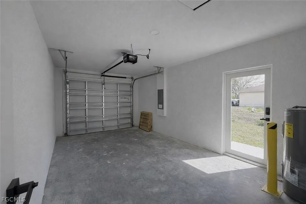 4529 18th Street SW Lehigh Acres FL 33973