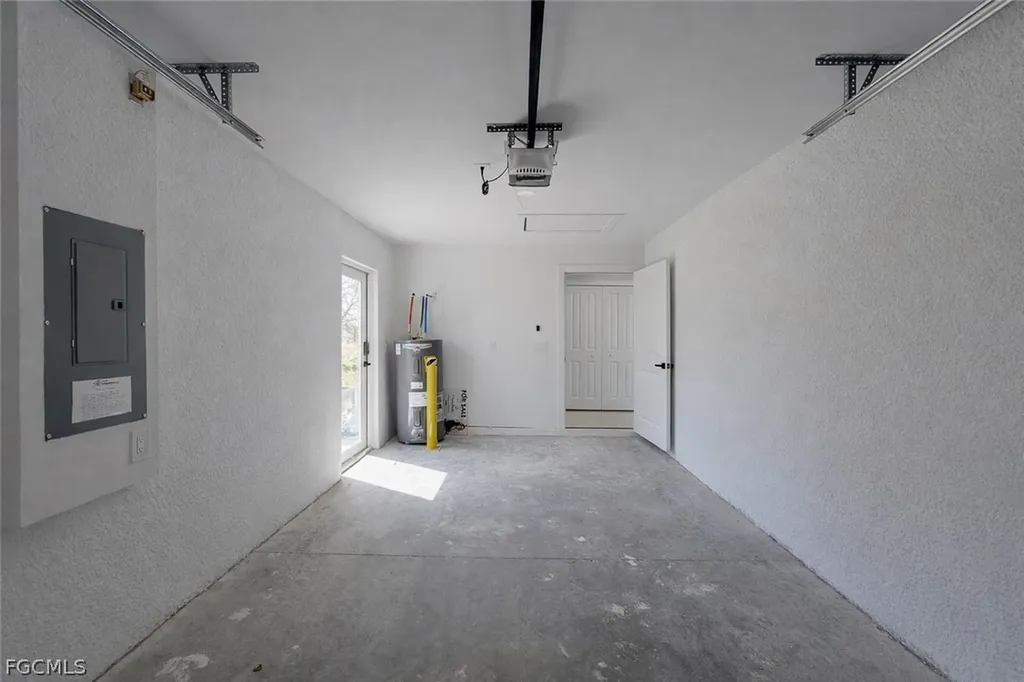 4529 18th Street SW Lehigh Acres FL 33973