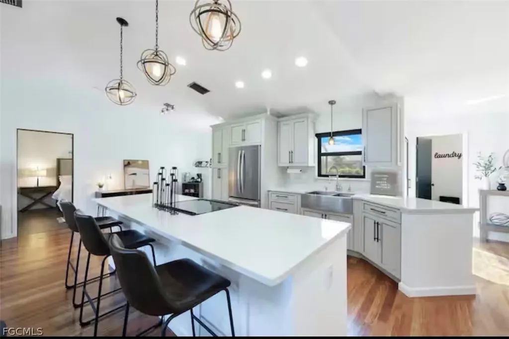 1810 NW 17th Street Cape Coral FL 33993