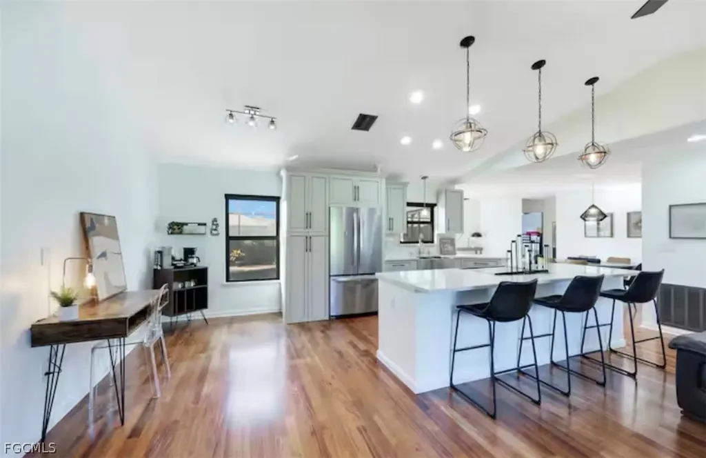 1810 NW 17th Street Cape Coral FL 33993