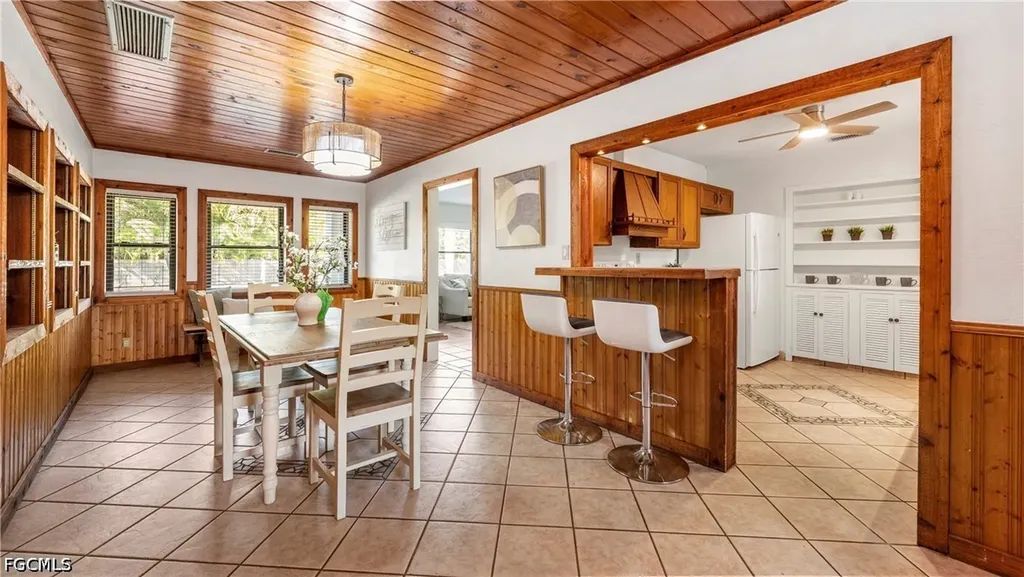 1320 Miracle Lane Fort Myers FL 33901