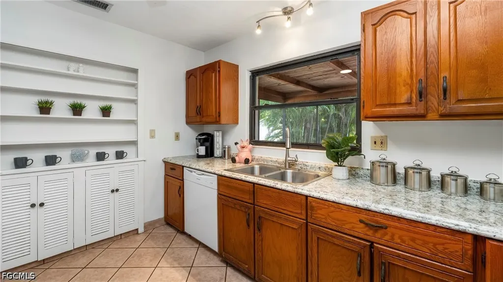 1320 Miracle Lane Fort Myers FL 33901