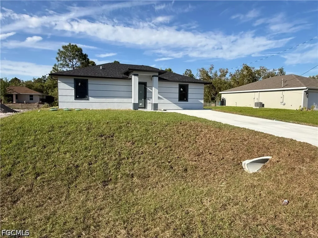 3512 19th Street SW Lehigh Acres FL 33976