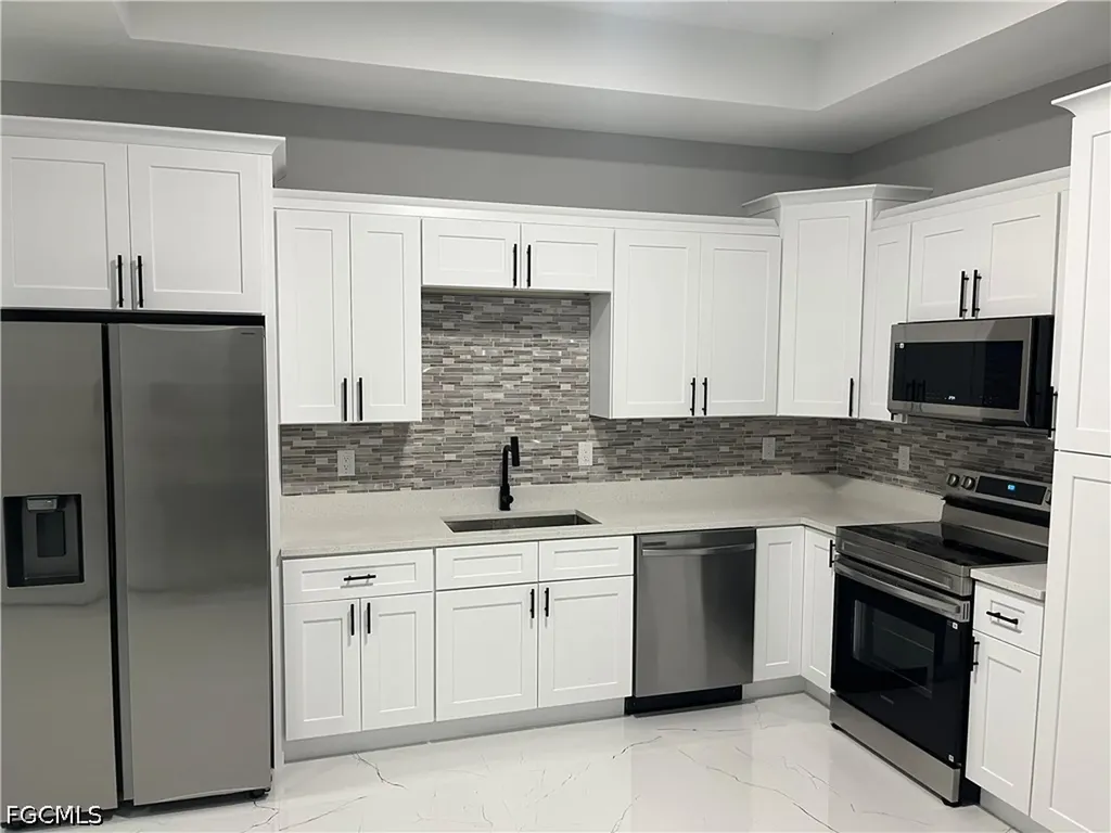 3512 19th Street SW Lehigh Acres FL 33976