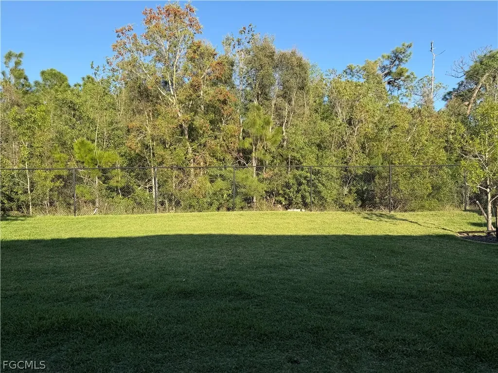 4289 Bluegrass Drive Fort Myers FL 33916